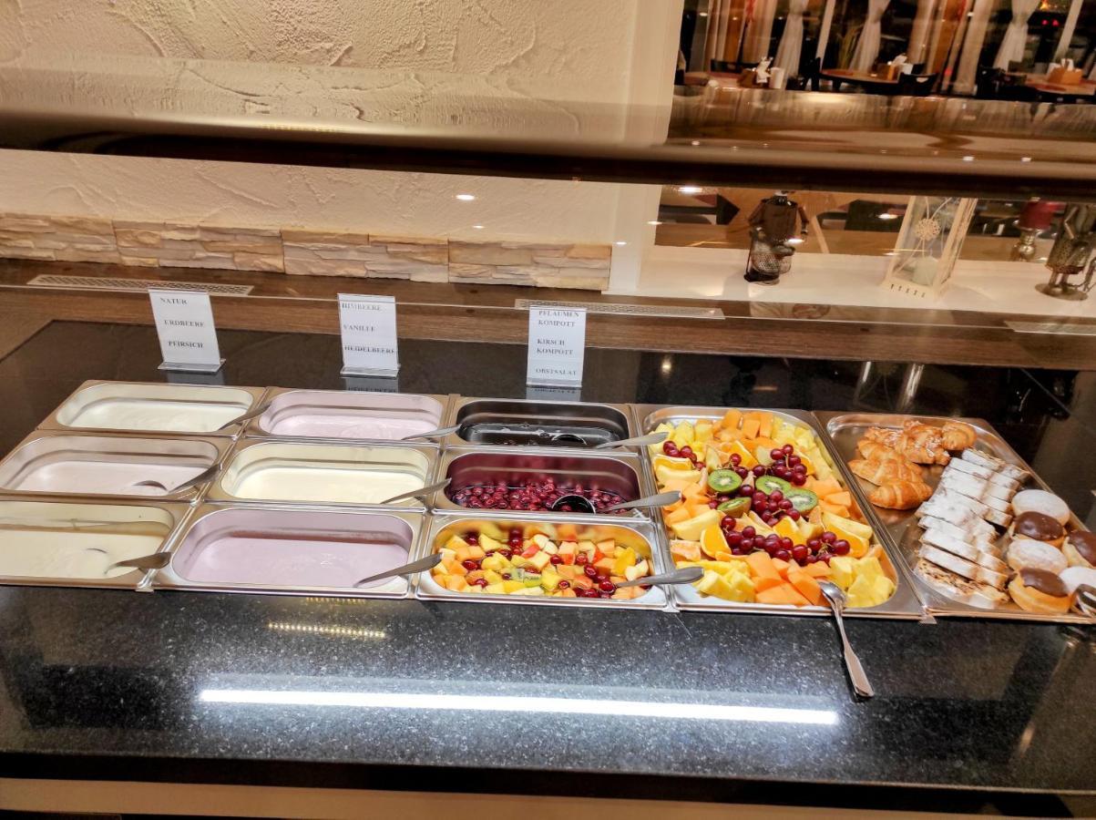 Wellness Hotel Garni Krone 拜尔斯布龙 外观 照片