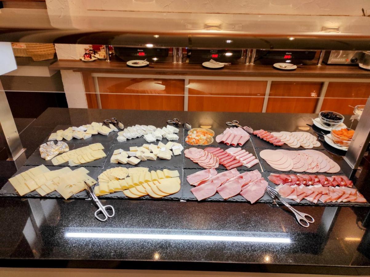 Wellness Hotel Garni Krone 拜尔斯布龙 外观 照片