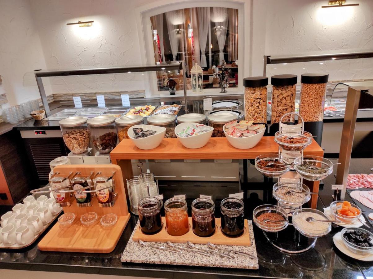 Wellness Hotel Garni Krone 拜尔斯布龙 外观 照片