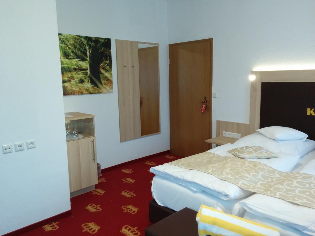 Wellness Hotel Garni Krone 拜尔斯布龙 外观 照片