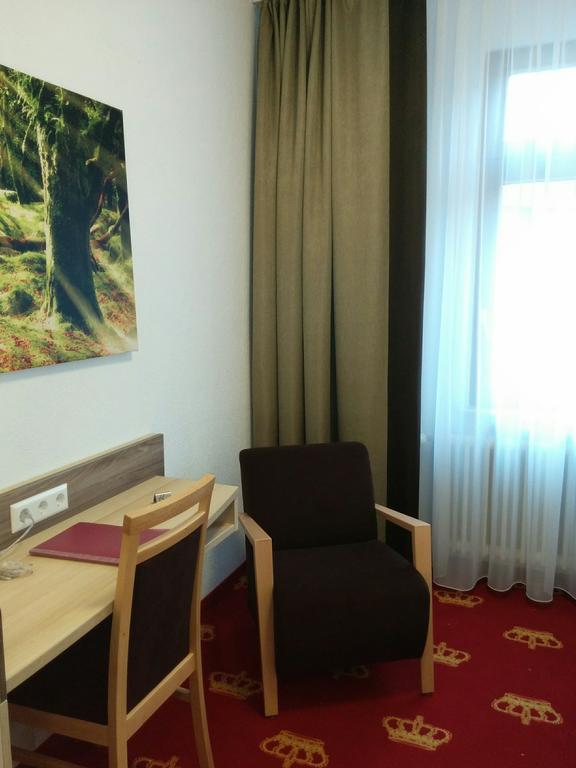 Wellness Hotel Garni Krone 拜尔斯布龙 外观 照片