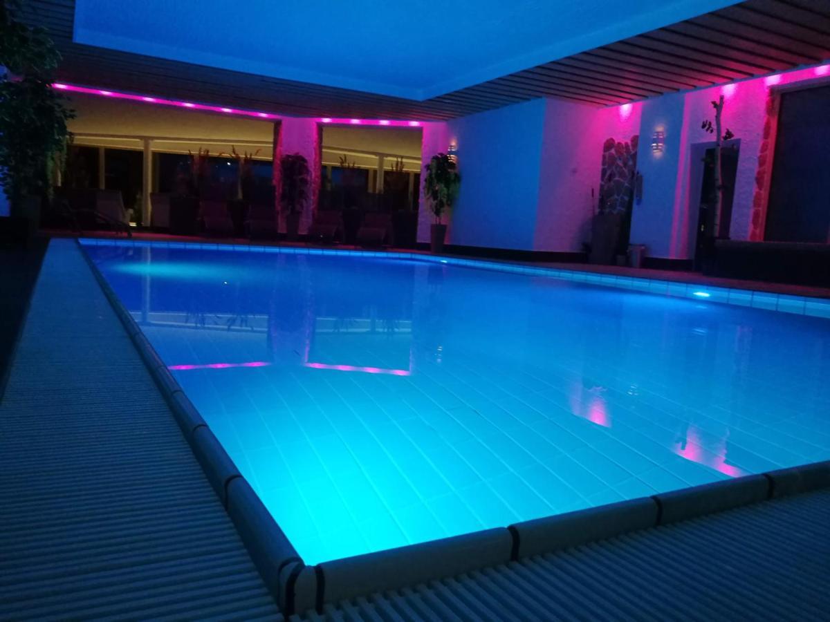 Wellness Hotel Garni Krone 拜尔斯布龙 外观 照片